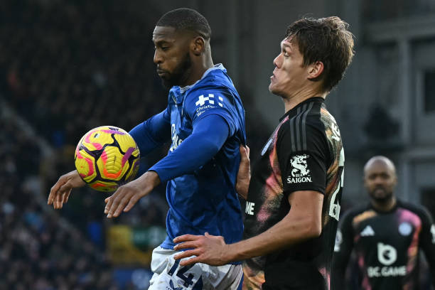 队里的很多 队里的很多